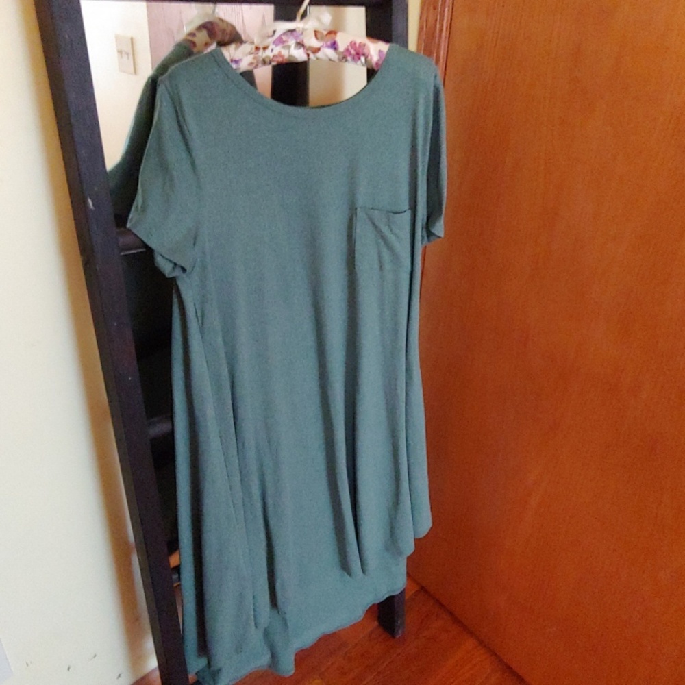 XL Carly